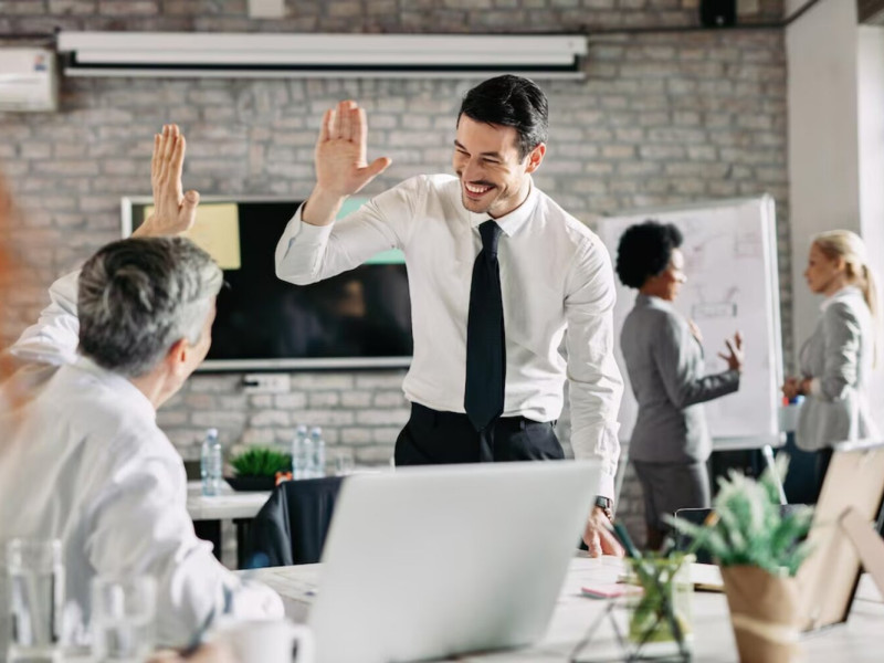 ВТБ отменил комиссию за платежи организациям