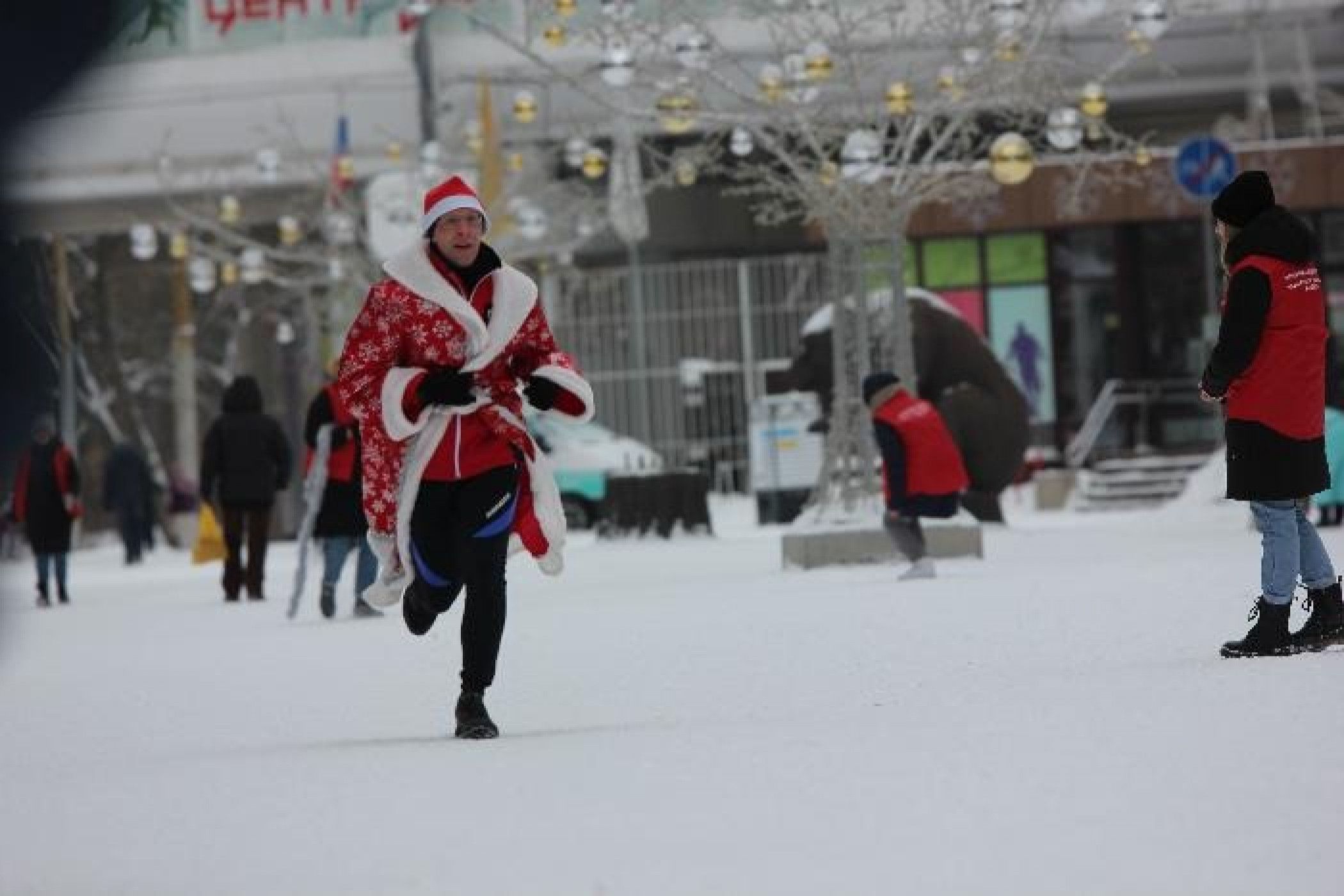 Аномальные морозы в сша 2021. Зима в америке. Астрахань зимой. Деды морозы в новосибирске. Сильный мороз.