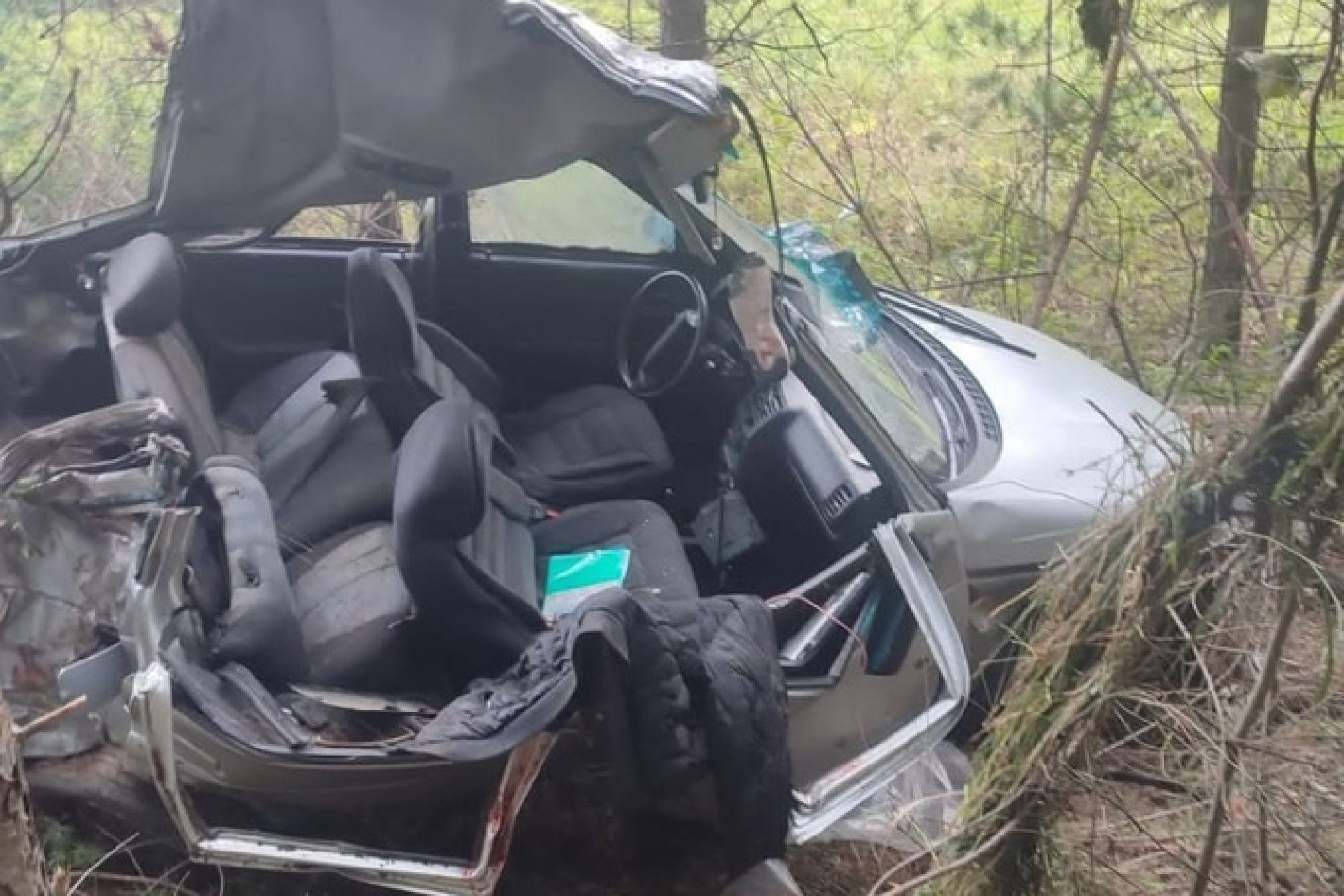 Трупы в автомобильных авариях. Дтп тавда. Дтп тавда. Нижняя тавда тюмень. Дтп тавда.