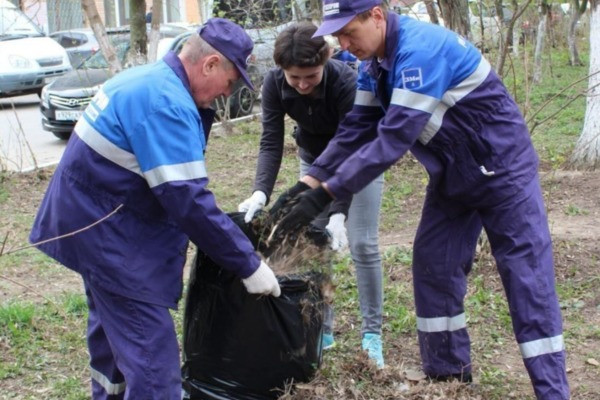 Рязанцев пригласили поучаствовать в общегородском субботнике Рязанцев пригласили поучаствовать в общегородском субботнике