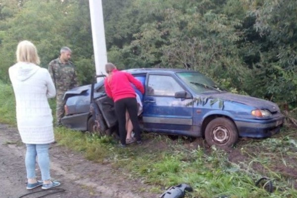 В Сараевском районе пьяный водитель врезался в столб, погиб человек В Сараевском районе пьяный водитель врезался в столб, погиб человек