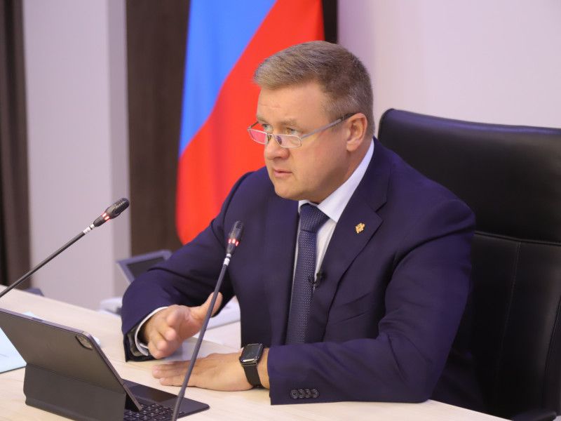 Любимов пообещал учесть предложения жителей области при формировании бюджета Любимов пообещал учесть предложения жителей области при формировании бюджета