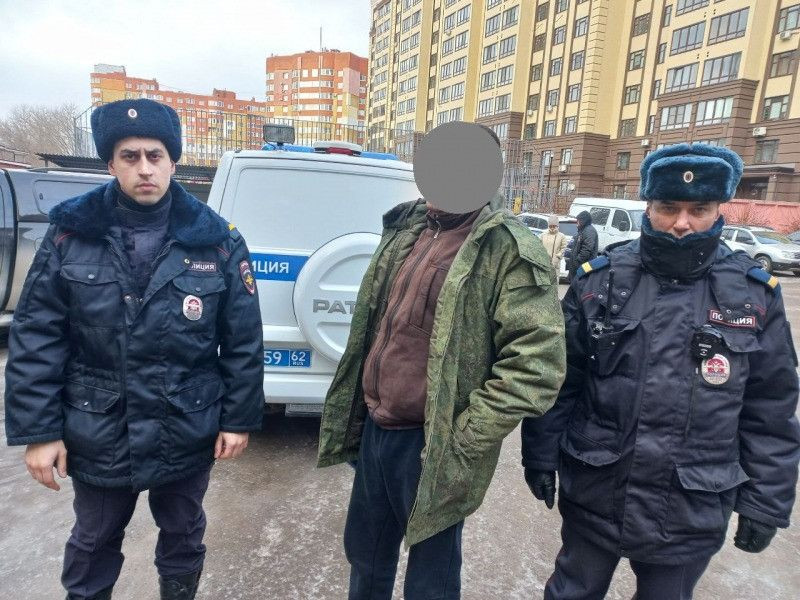 В Рязани нетрезвый водитель врезался в припаркованные автомобили