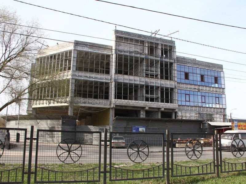 Названы сроки открытия нового ТЦ в Песочне Названы сроки открытия нового ТЦ в Песочне