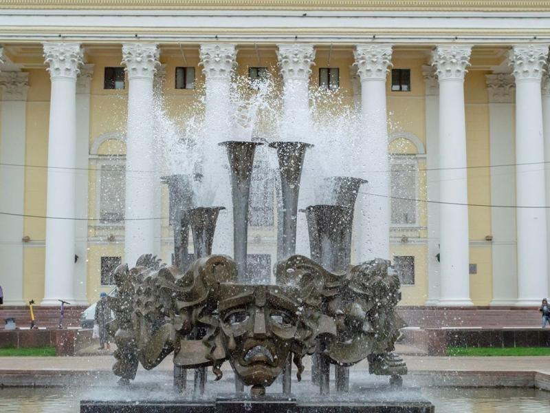 В Рязани городские фонтаны запустят 7 мая В Рязани городские фонтаны запустят 7 мая