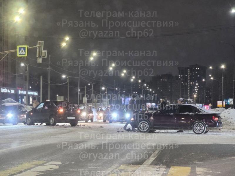 У «Глобуса» в Рязани произошло ДТП