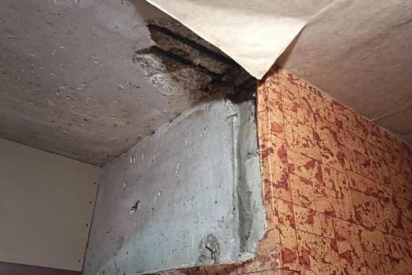 Рязанскую УК обязали провести ремонт кровли дома на улице Новоселов