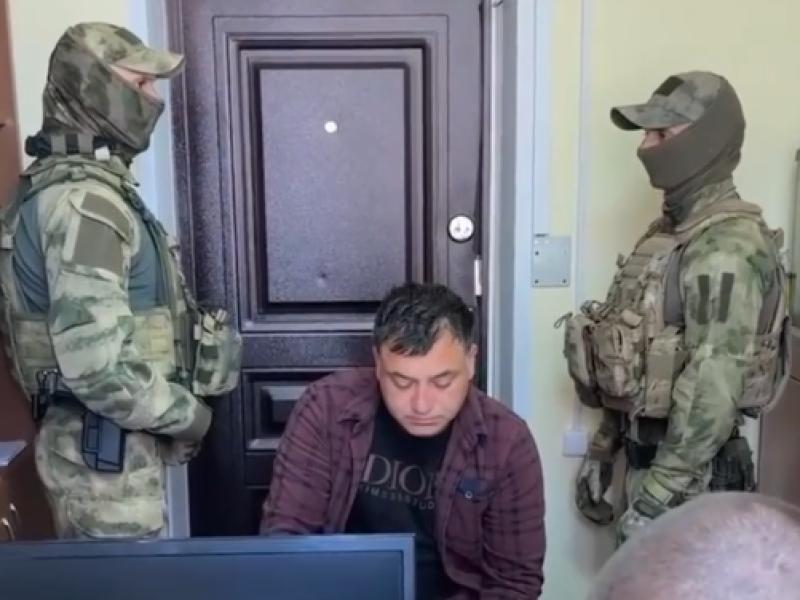 Жителя Касимовского округа лишили гражданства России за нарушение закона