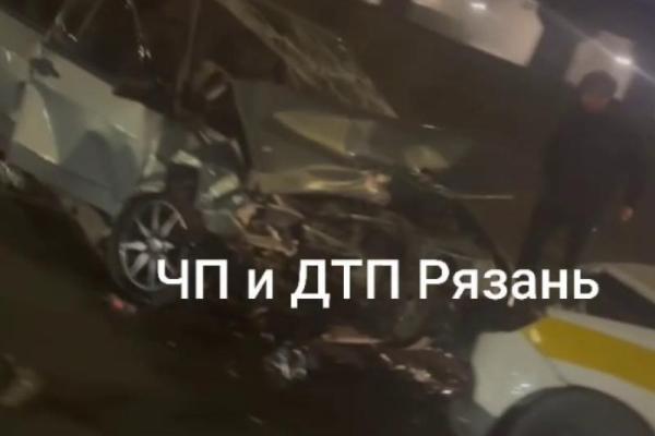 В Рязани произошло серьёзное ДТП лоб в лоб